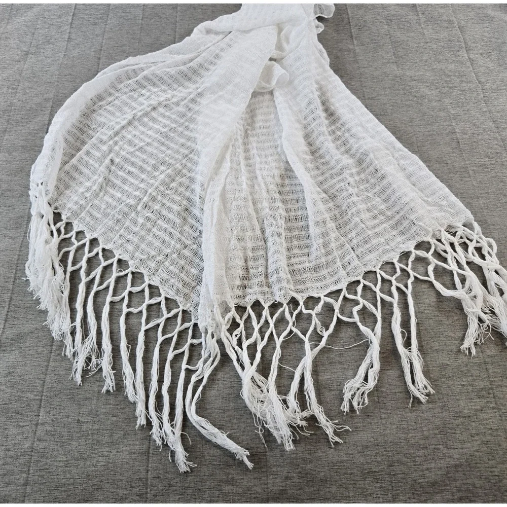 White Open Weave Rectangular Scarf Fringe Ends 21.5